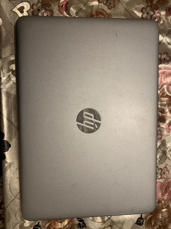 hp: elitebook (core i5) hp: elitebook (core i5)