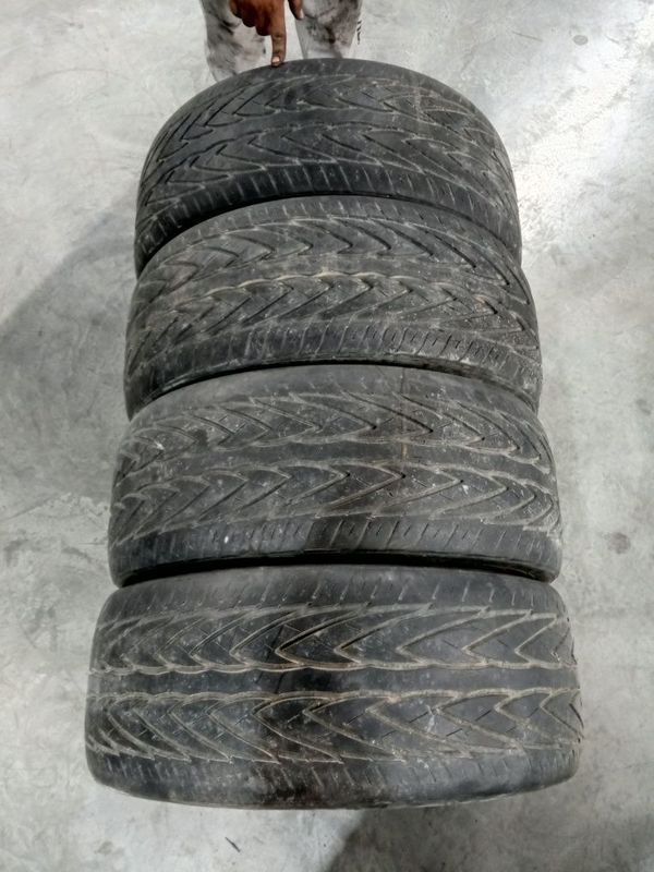 Toyo 255/45/20 Japan Toyo 255/45/20 Japan