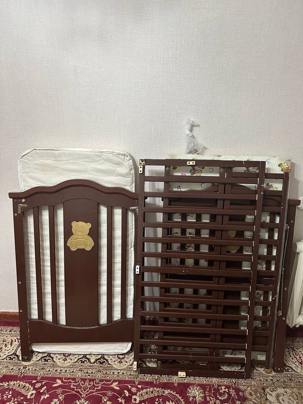 Продается детская кроватка