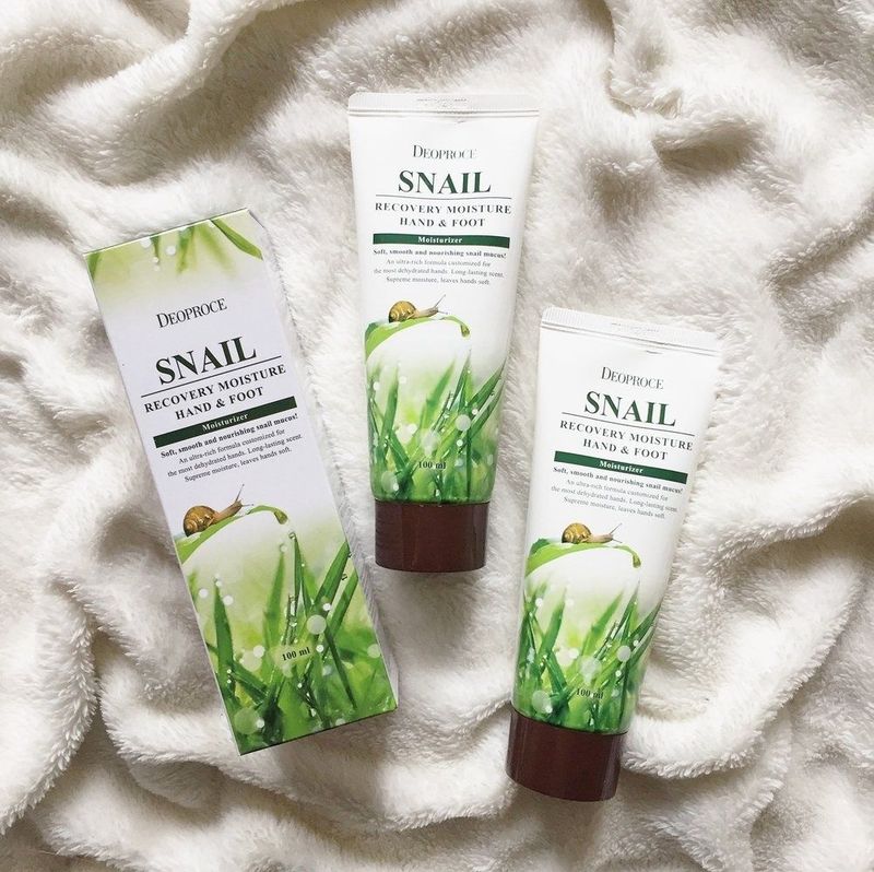 Крем для ног и рук, Deoproce Snail recovery moisture