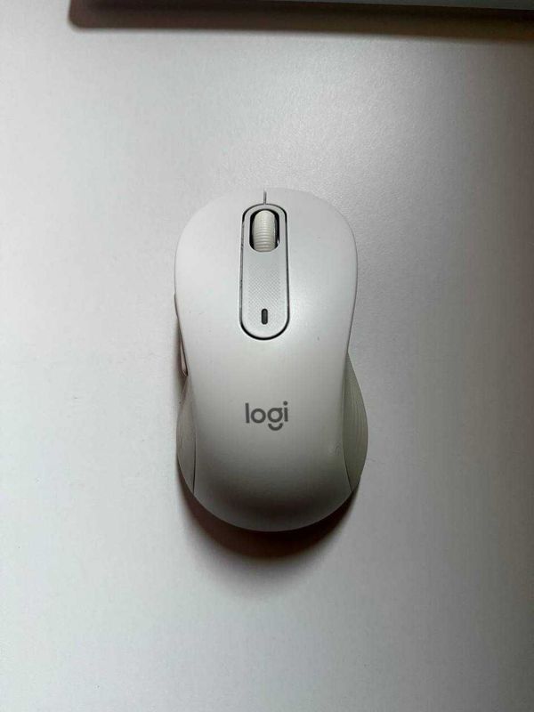 Logitech Signature M650 Off-white