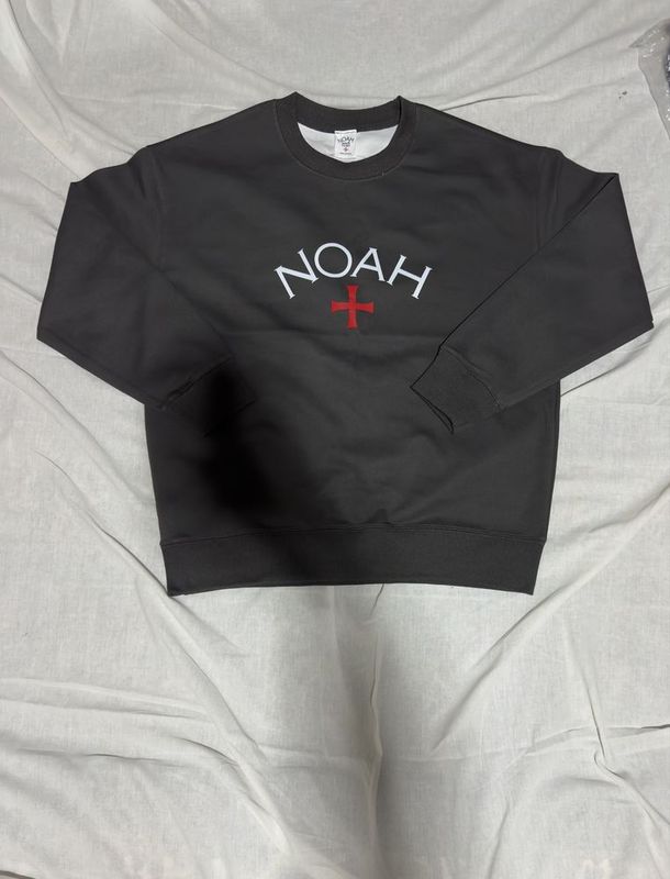 лонг слив от Noah