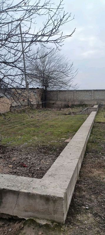 Yer sotiladi Yengi Toshmiy postan kirganda 5km Yer sotiladi Yengi Toshmiy postan kirganda 5km