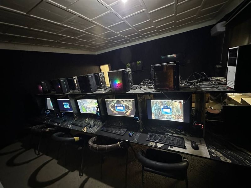 Tayyor biznes GAME Club 10 ta kampyuter opishi hamma kerakli jixozlari