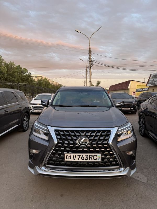 Lexus sotiladi holati yaxshi kimga qiziq bolsa murojat uchun Lexus sotiladi holati yaxshi kimga qiziq bolsa murojat uchun
