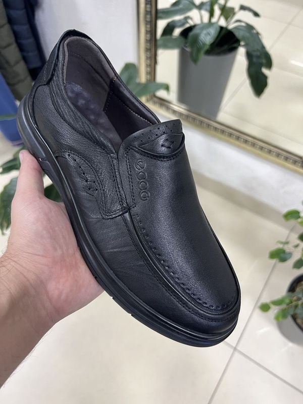 Мужская кожанная обувь Clarks!