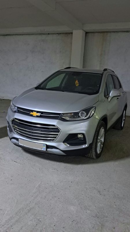Tracker 1 premier