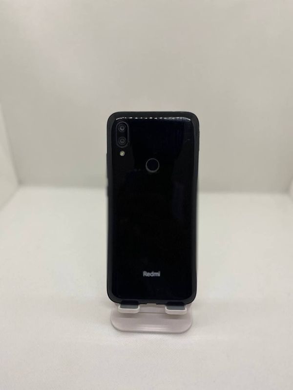 Redmi 7 sotiladi