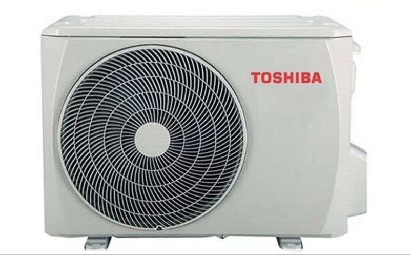 Кондиционер TOSHIBA-12 доставка бесплатно по городу до подезда без п.. Кондиционер TOSHIBA-12 доставка бесплатно по городу до подезда без п..