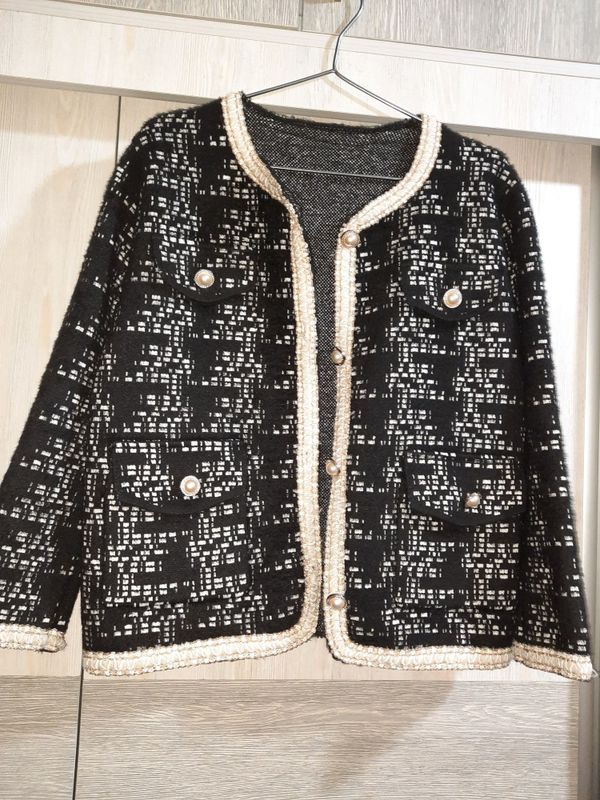 chanel пиджак черная