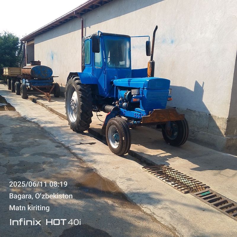 Traktor 28 sotiladi holati idial darajada zadnimos karobkasi wumi yoʻq Traktor 28 sotiladi holati idial darajada zadnimos karobkasi wumi yoʻq
