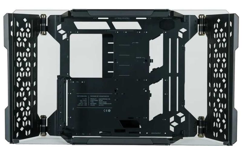 Продается кейс Cooler Master MasterFrame 700