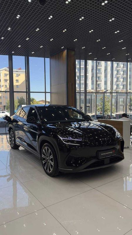 Yangi BYD Sealion 7 DM-i Champion 2025 Rasmiy dilerdan kafolat bilan
