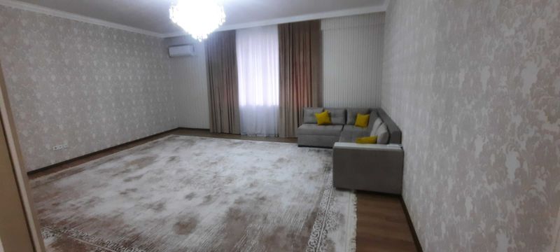 Yunusobod Alayskiy bozor 3 xonali 3/2/9 Yunusobod Alayskiy bozor 3 xonali 3/2/9