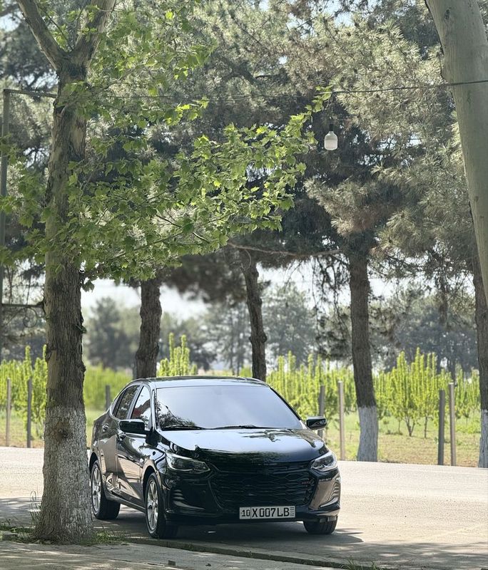 Chevrolet onix sotiladi Chevrolet onix sotiladi