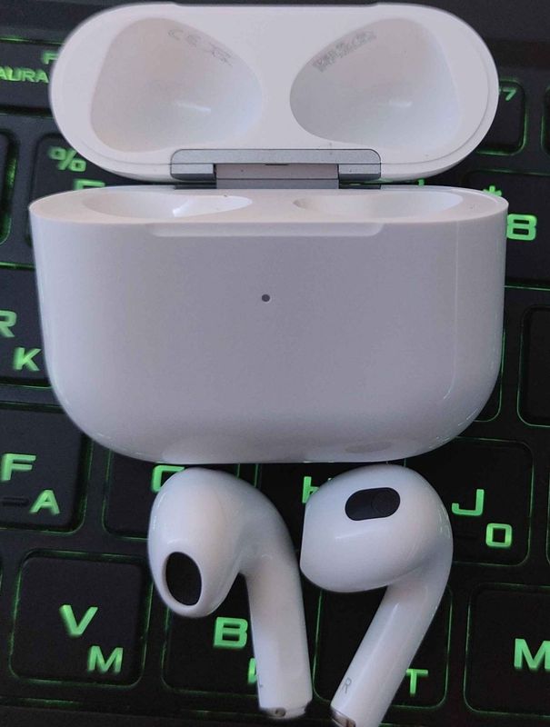 Срочно AirPods 3 продаётся!!!