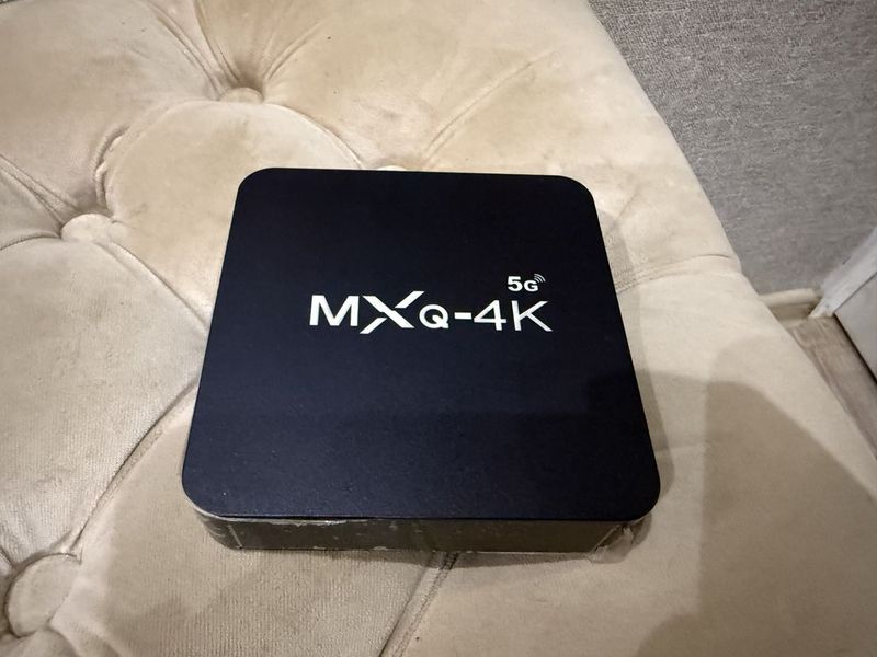* TV BOX Android Smart приставка б/у в хорошем состоянии * TV BOX Android Smart приставка б/у в хорошем состоянии