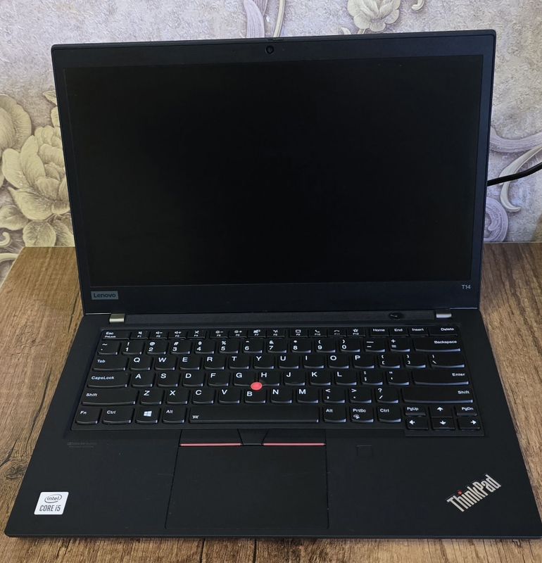 Lenovo ThinkPad t14 core i5 Lenovo ThinkPad t14 core i5
