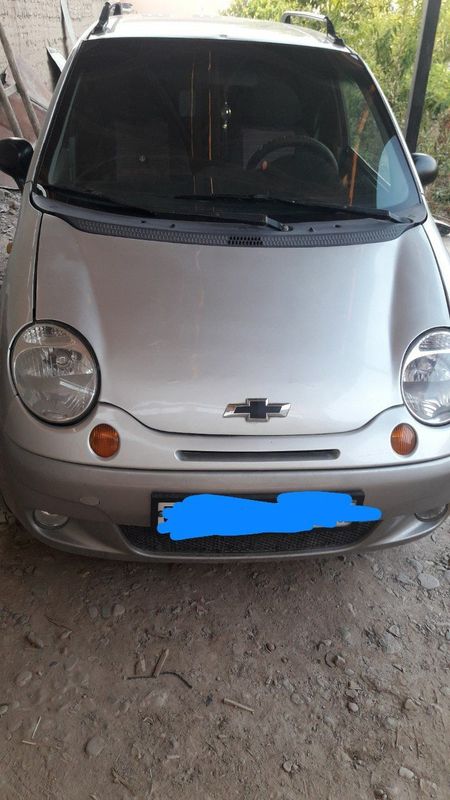 Matiz 2004 yil ishlab chiqarilgan.