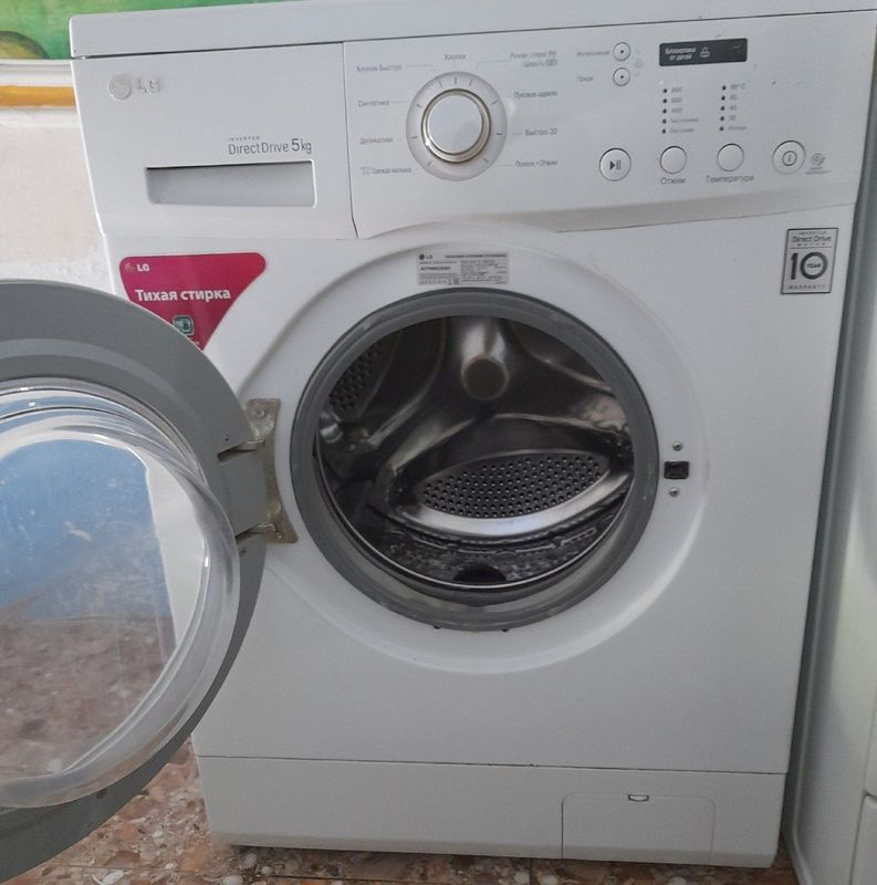 Срочно продаётся Стиральная машина Срочно продаётся Стиральная машина