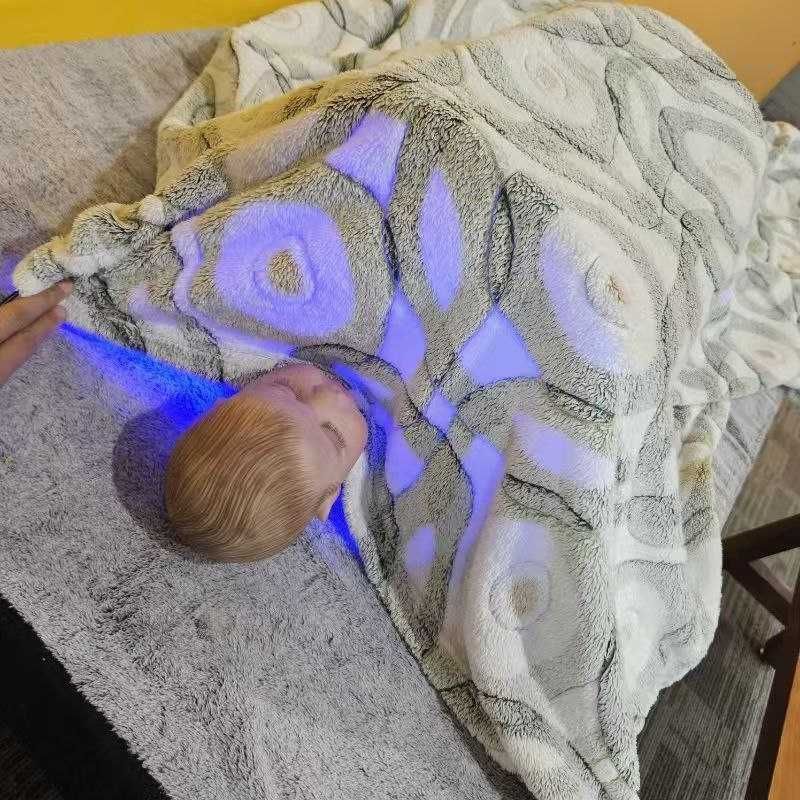 Fotolampa bolar uchun.Продам фотолампу бокс от желтушки .. Аренда есть