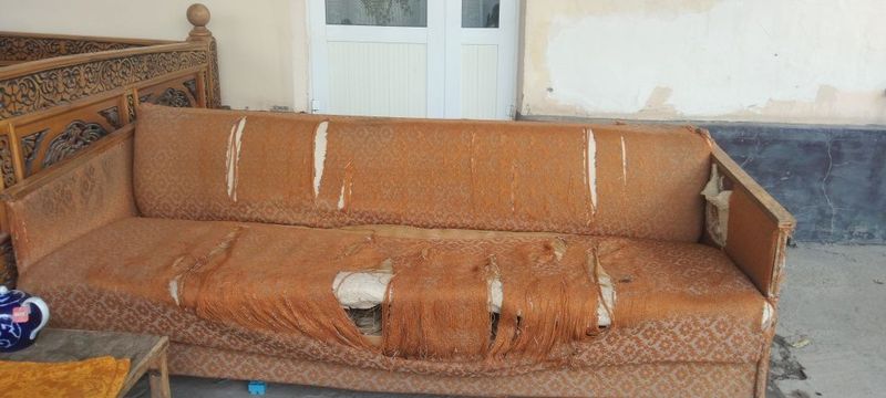 Диван отдам даром Диван отдам даром