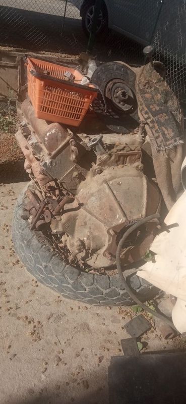 Zil mator sotiladi. Zap4astgayam beriladi