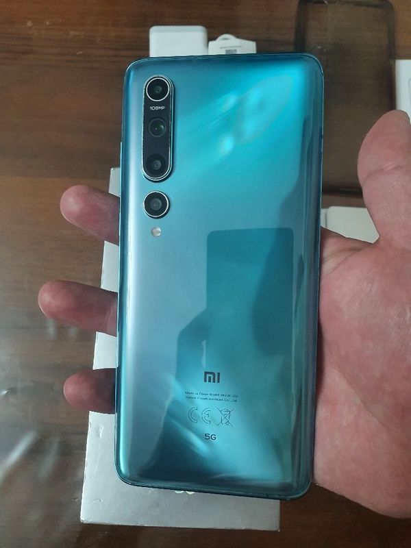 Srochna sotiladi Xiaomi MI 10 5G 8+3/256Gb Flagman Igravoy Orginal