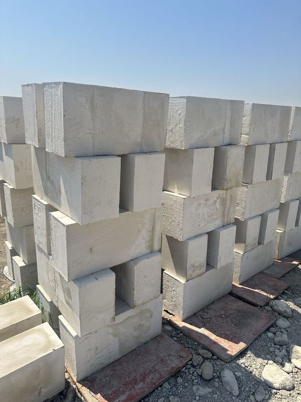 Pena blok gipsavoy Pena blok gipsavoy