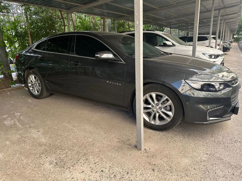 Malibu 2,4 mator 2018 yil 73000 km Toza