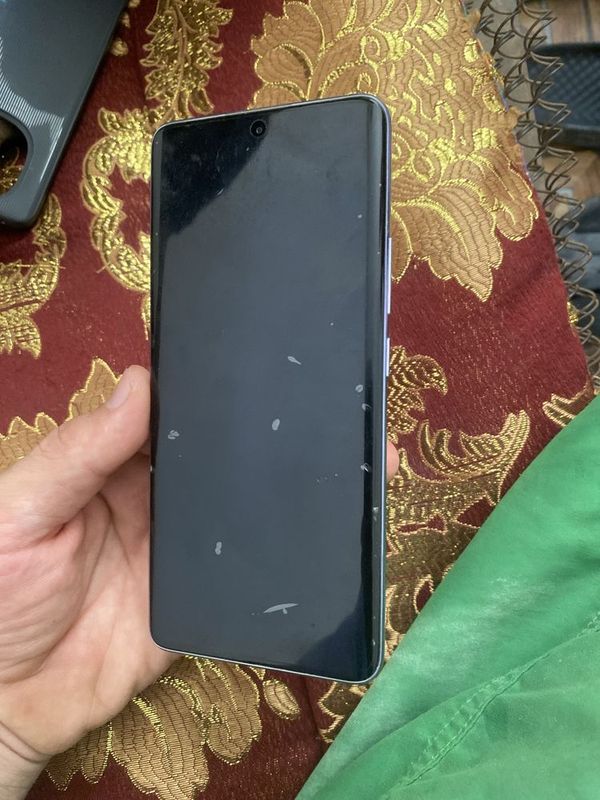 Redmi 14 pro + yanggi xolatda Redmi 14 pro + yanggi xolatda