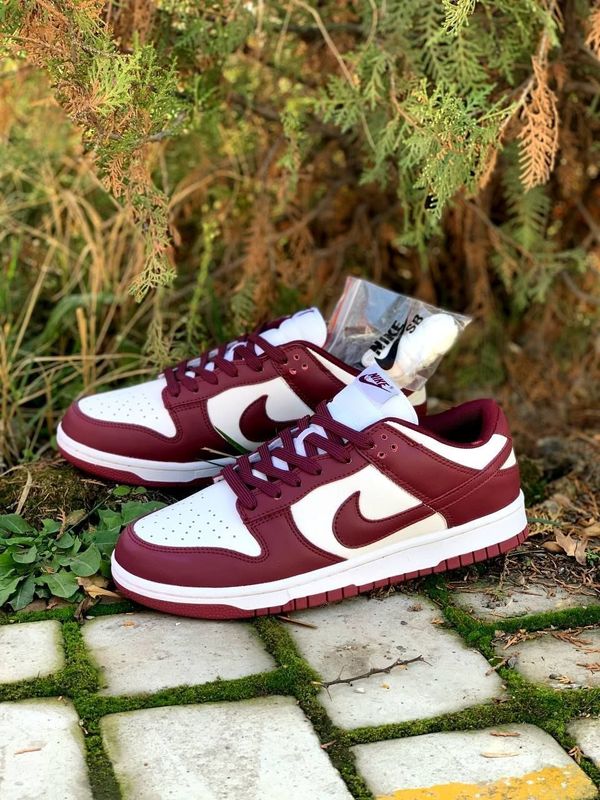 Nike SB dunk low sifati alo Nike SB dunk low sifati alo