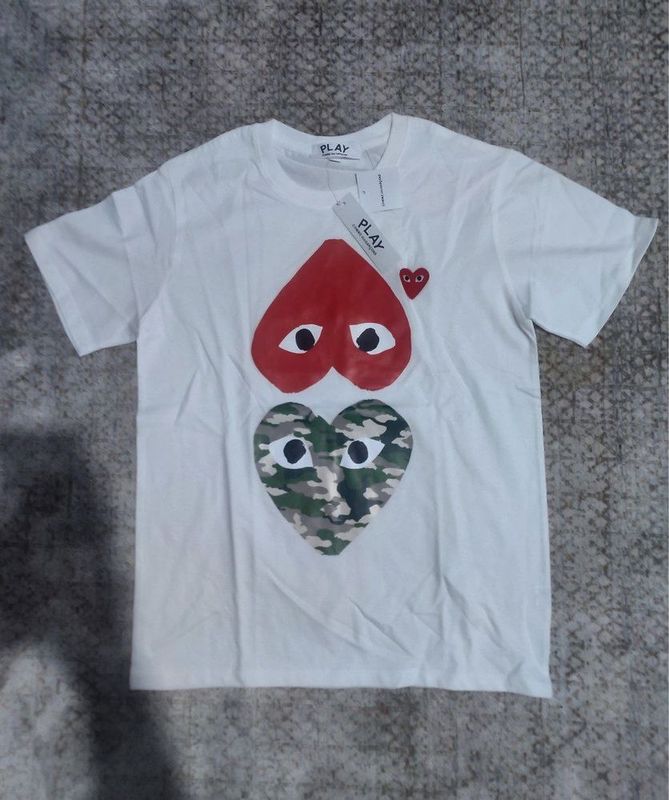 cdg футболка размер xl чуть маломерит в олх не отвечаю только по звонк cdg футболка размер xl чуть маломерит в олх не отвечаю только по звонк