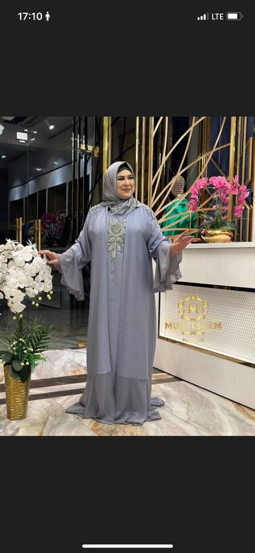 Dubayskiy vicherniy Abaya+baza Dubayskiy vicherniy Abaya+baza