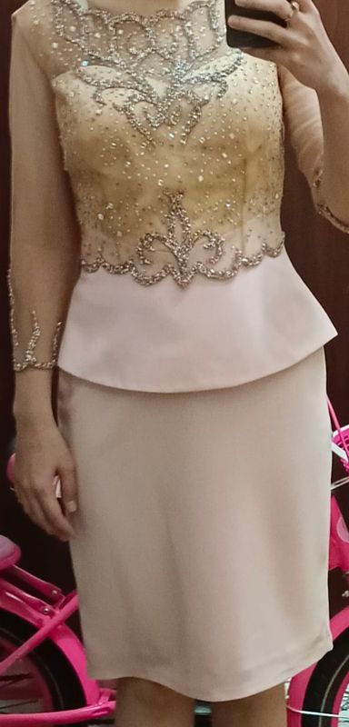 toy koylagi sotiladi