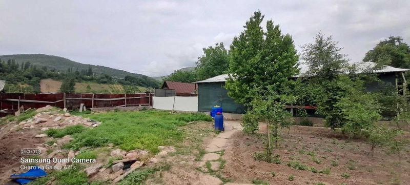 Xumsonda 13 sotix xovli sotiladi. Xumsonda 13 sotix xovli sotiladi.