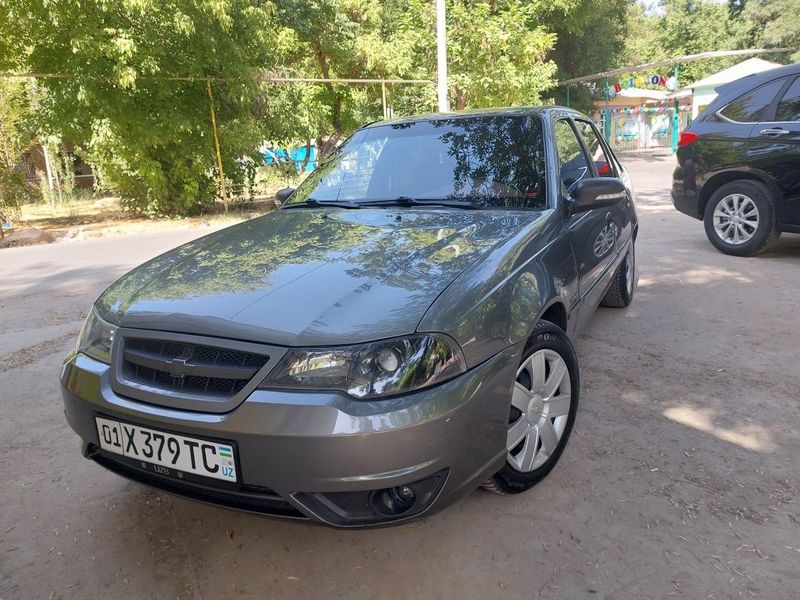 Nexia 2 avtomat 2013