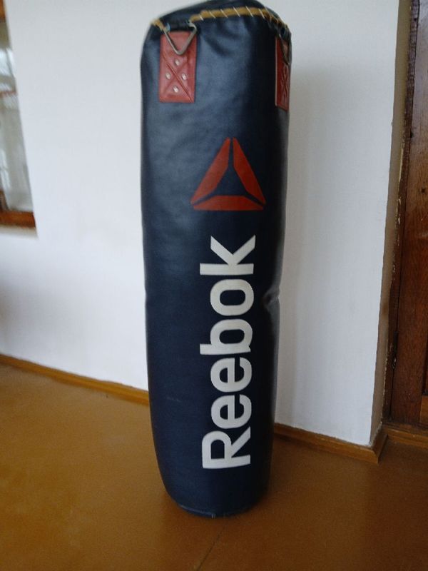 Boks qopi boyi 1.30 vesi 75 kg Boks qopi boyi 1.30 vesi 75 kg