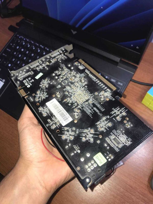 видеокарта GT9800 на 512Mb видеокарта GT9800 на 512Mb