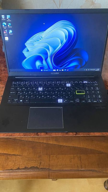 Продам ноутбук Модель ASUS VivoBook Продам ноутбук Модель ASUS VivoBook
