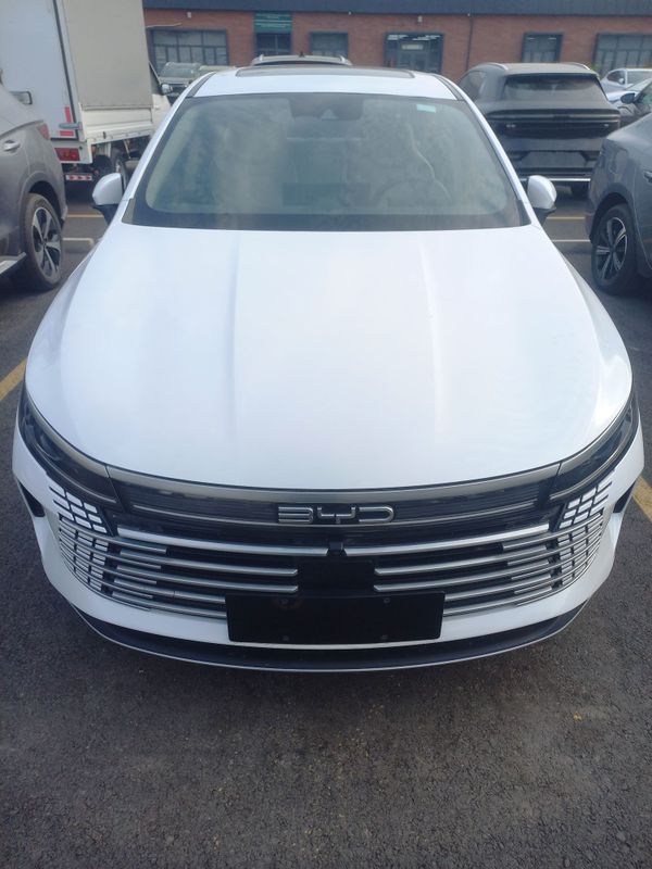 BYD chazor sotiladi BYD chazor sotiladi