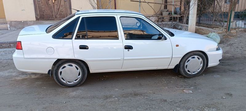 Нексия-2 сотилади.