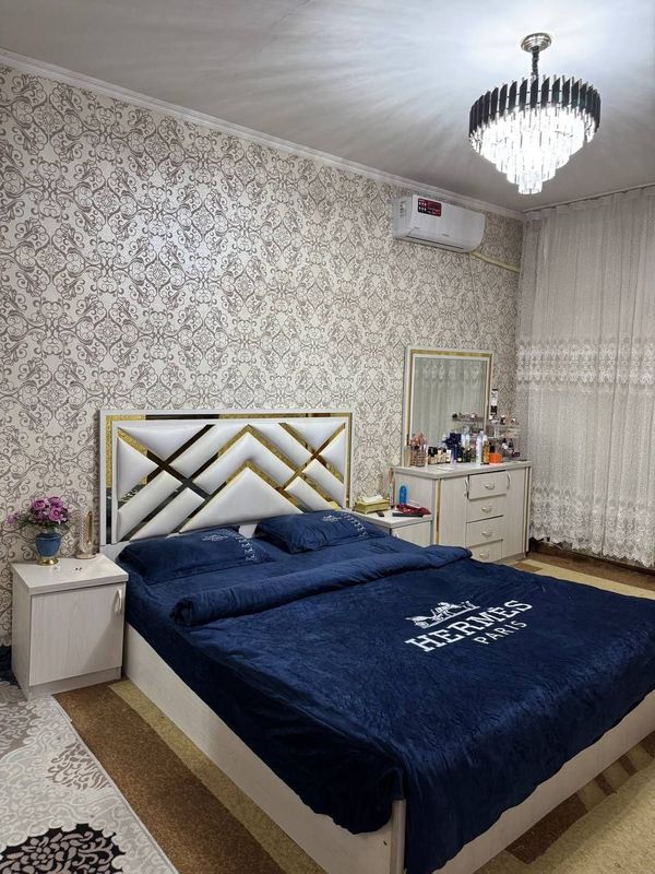 Srochna 1×3 Xona sotiladi Srochna 1×3 Xona sotiladi