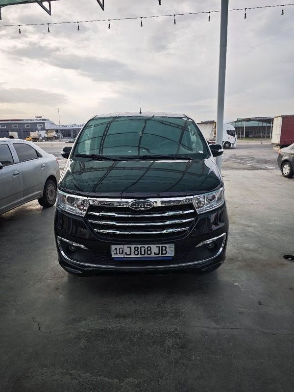 Продается JAC M3 Продается JAC M3