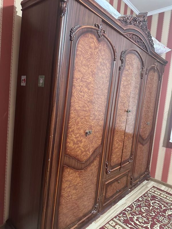 Mebel konplekt sotiladi Mebel konplekt sotiladi