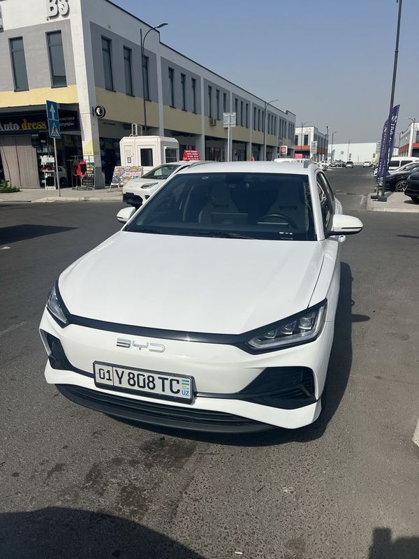Byd E2 Nasiya savdo $14,800 Byd E2 Nasiya savdo $14,800