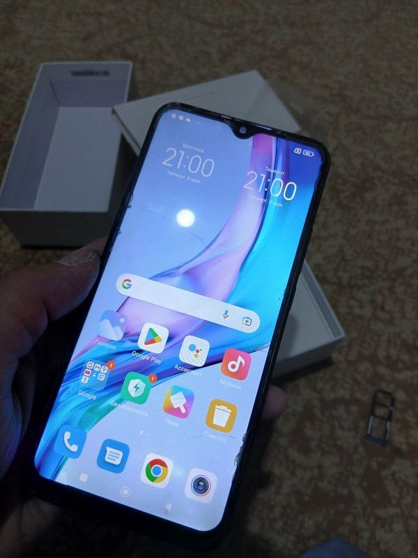 Продаю телефон redmi б/у Продаю телефон redmi б/у