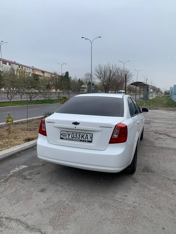 Chevrolet lacetti