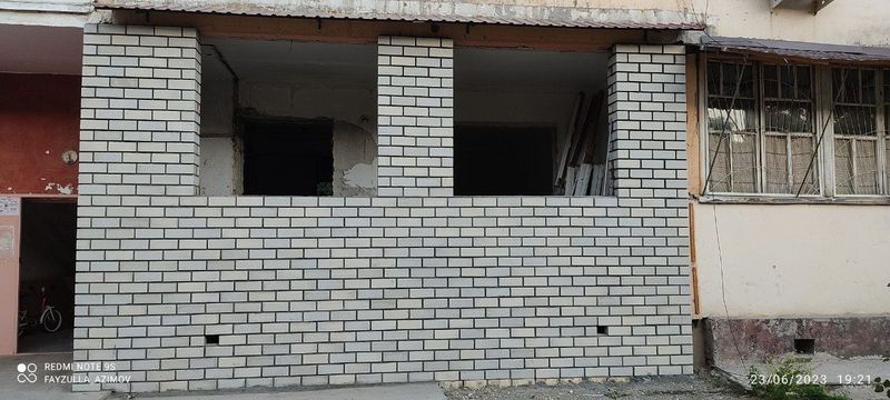 Balkonga g'isht teramiz Balkonga g'isht teramiz