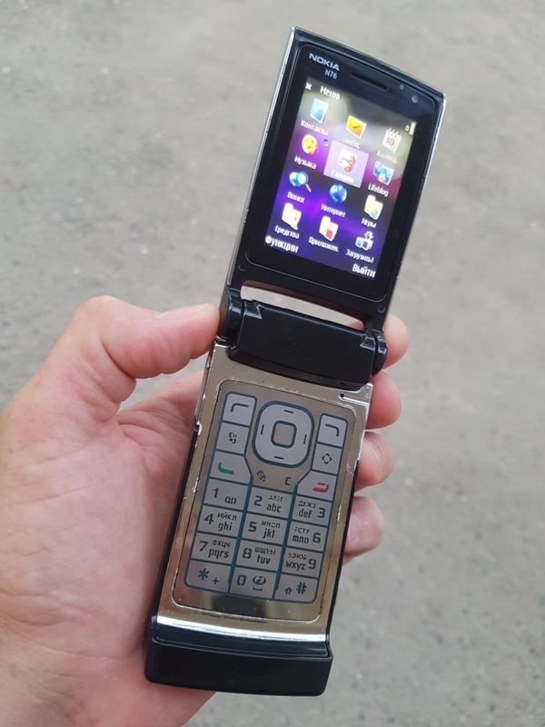 Nokia 8110 sotladi Nokia 8110 sotladi
